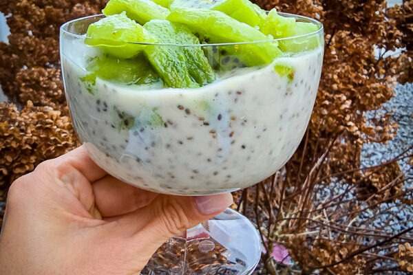 Proteinowy pudding chia z kiwi